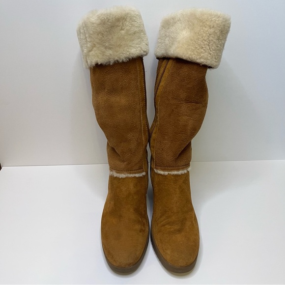 UGG Women's Sandra S/N 5449 Tan Leather Shearling Tall Wedge Boots Size 8 - Picture 1 of 16